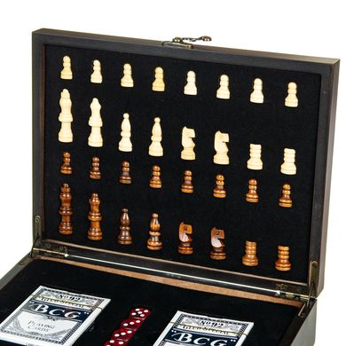 Подарочный игровой набор 3 в 1 (шахматы, карты, кости) 8718-005