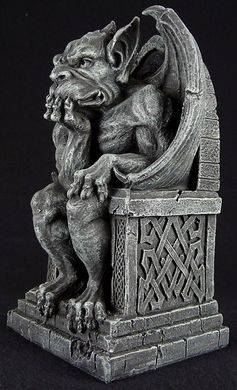 Колекційна статуетка "Гаргулья на троні"