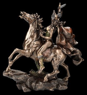 Коллекционная статуэтка Veronese "Валькирия на лошади" KS1973
