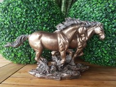 Коллекционная статуэтка Veronese "Лошади в галопе"