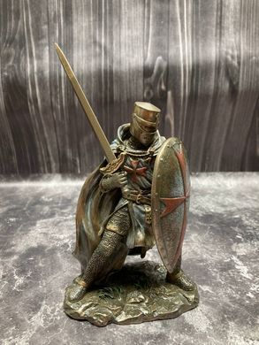 Статуетка Veronese Лицар Хрестоносець 18,5 см
