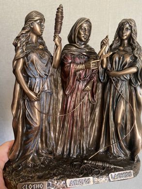 Коллекционная статуэтка Veronese "Мойры - греческие богини судьбы" WU77884A4